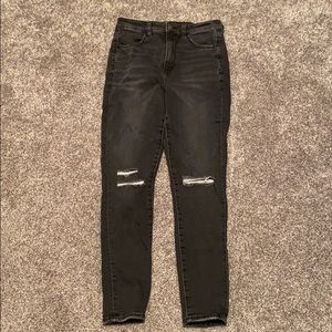 Black American Eagle Ripped Jeans